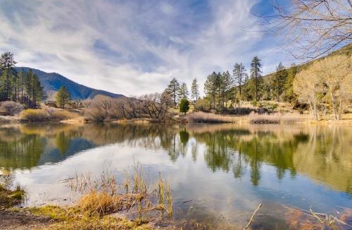 Pine Mountain Club House | Outdoor Oasis in Pine Mountain Club! Cabin Getaway