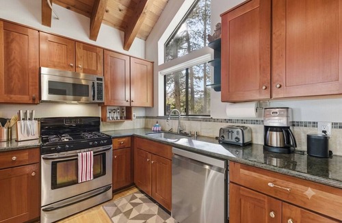 Olympic Valley Cabin | Palisades! Spacious Living, Views & Family Fun