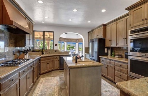 Araby Cove House | Palm Springs 5BR Oasis-Pool,Spa,Hiking,Private,Pet Friendly,Mountain Views,BBQ