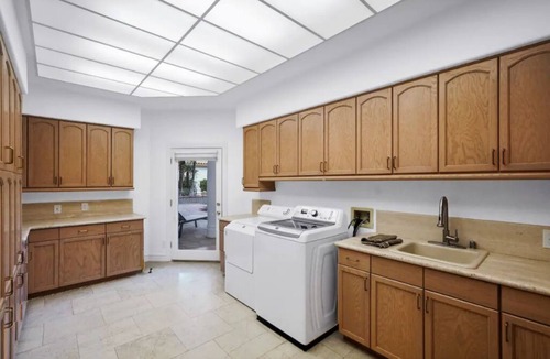Old Las Palmas House | Palm Springs Luxury Tennis Estate sleeps 12 pool! luxurious, long term rentals