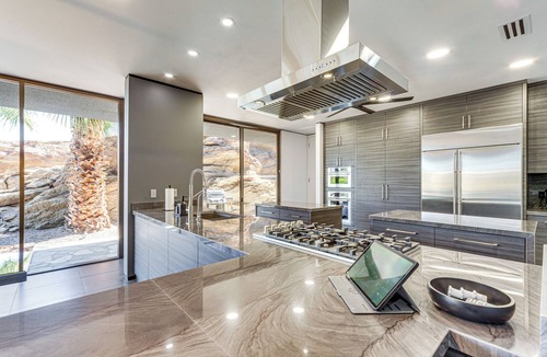 Cahuilla Hills House | Palm Springs Retreat w/Private Pool & Jacuzzi