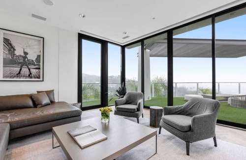 Beverly Grove House | Panoramic Bird Streets Estate Pool & City Views
