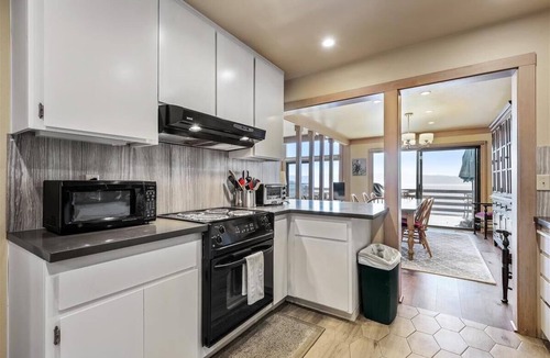 Tahoe City Condo | Panoramic Lake Views & Modern Comfort - Spacious Rocky Ridge #37