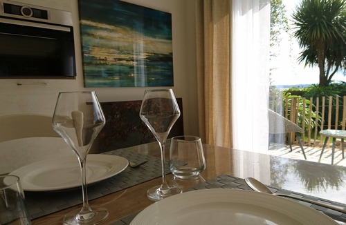 Roscoff House | Panoramic view of Morlaix Bay, 50m from the beach.