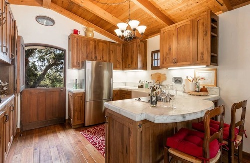Santa Barbara County Apartment | Papillion Rouge Stone Cottage