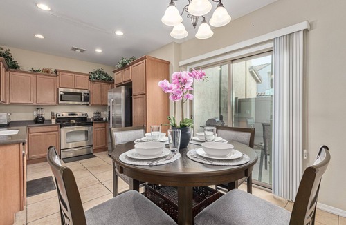 Paradise Valley Village House | Paradise In Phoenix Gated Community.