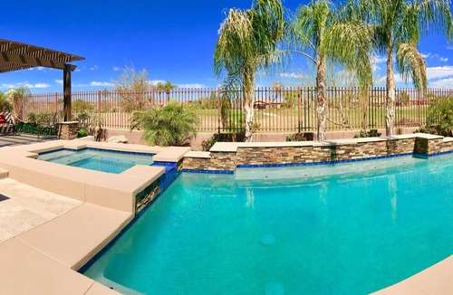 Seville House | Paradise on the 12th green of Seville Golf and Country Club