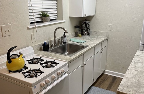 Chico House | Parkside Cottage on Bidwell Park