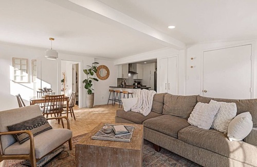 Chico House | Parquet + Hex/Amazing Location/Great View!