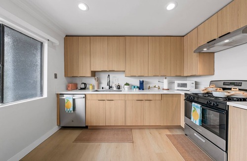 Lamanda Park Apartment | Pasadena New Retreat Charming 2B sweet Apartment