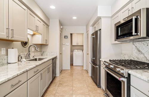 El Mirador House | Paseo El Mirador - 3 Bed 2 Bath Home