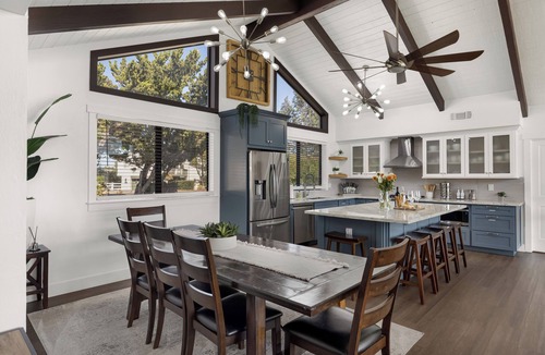 Paso Robles House | Paso Vista Bella by AvantStay | Luxe Group Escape w/Wine Country Views