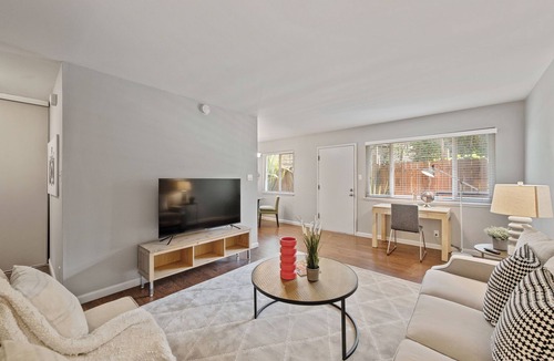 Oakland Ave - Harrison St Apartment | Peaceful 1-bedroom apartment in Oakland