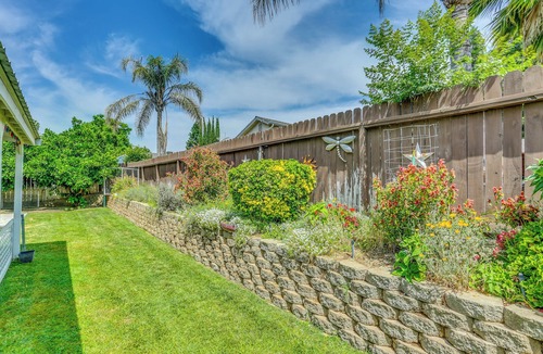 Fresno Cottage | Peaceful Fresno Home, Near Popular Wineries!
