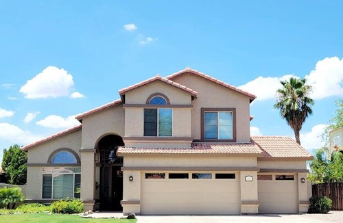 Wind Drift House | Peaceful lakeside home in Gilbert, AZ