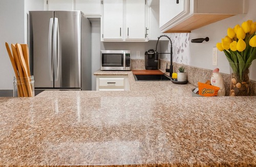 West Park Community House | Peaceful Suits w/Ensuite Bath Townhome in Bakersfield