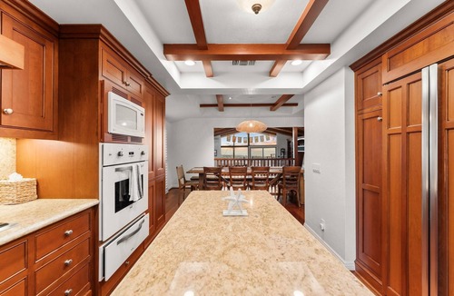 Ventura House | Perfect 4 Families, Mins To Beach, Amazing Views*