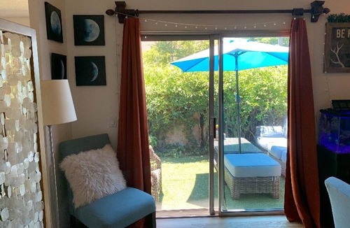 Santa Rosa House | Pet Friendly 2 bedroom Sunny Peaceful Townhome