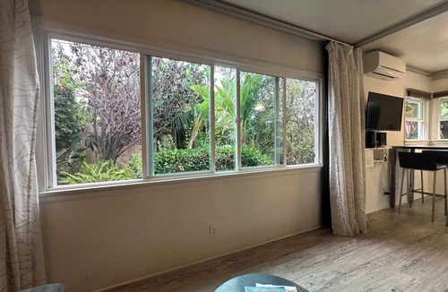Carlsbad Cottage | Pet Friendly Beach Cottage - Walk to town and beach STVR PERMIT BLRE1241169