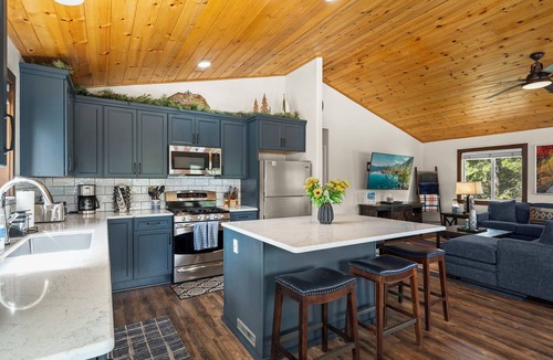 Truckee House | Pet-Friendly Escape | Hot Tub, King Suite, Rec Center Access | Near Lake, Trails