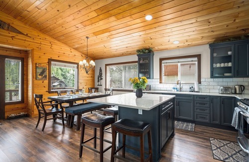 Truckee House | Pet-Friendly Escape | Hot Tub, King Suite, Rec Center Access | Near Lake, Trails