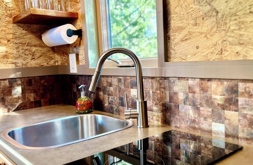 Rimrock Cabin | Pet Friendly Fully Fenced Cozy Casita near Sedona!