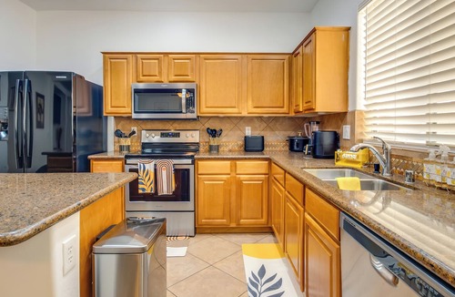 Sierra Montana House | Pets Welcome! Surprise Family Gem w/Yard & Patio
