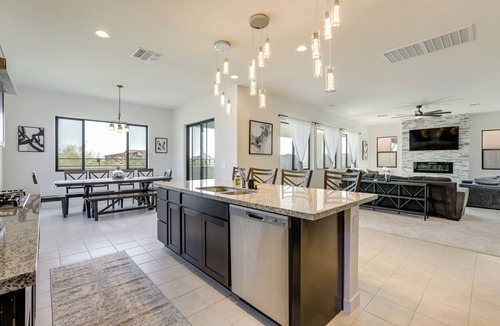 South Mountain House | Phoenix Haven w/ Balcony, Pool & Hot Tub Access