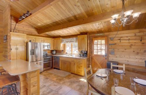Pine Mountain Club House | Pine Mountain Club Cabin Rental w/Pool Access!