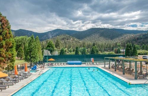 Pine Mountain Club House | Pine Mountain Club Cabin w/A/C & EV Charger
