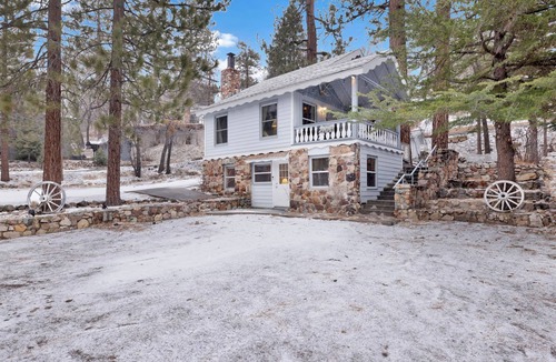 Fawnskin Cabin | Pinglewood Cabin #2096