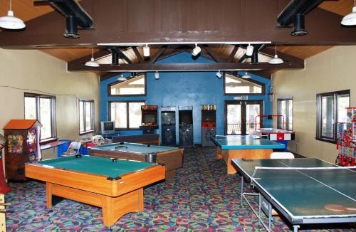 Lincoln Acres Resort | Pio Pico Camping Resort Two-Bedroom Cabin 12