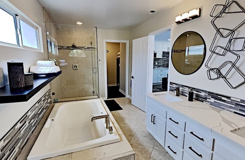 Loma Portal House | Point Loma 2nd Floor Guest House with view Near Beaches