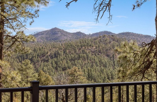 Highland Pines Cabin | Ponderosa Retreat