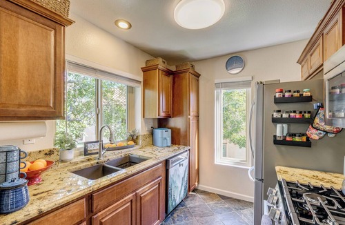 Mira Mesa Condo | Pool Access + Balcony: Updated Condo Near UCSD!