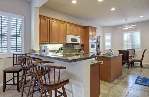 Indio House | Popular Sun City Area|Dog OK|Deck|AC