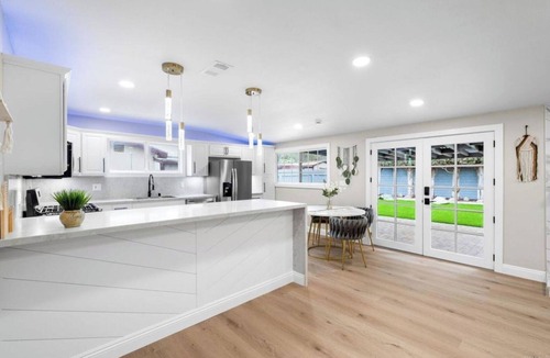 Poway House | Poway 4BR 2BA Exotic Home | Near Safari Park