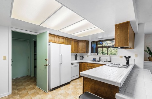 Prescott Cabin | Prescott Family Getaway: Spacious 4-Bedroom Retreat with Game Room and Wildlife