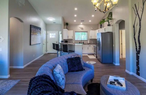 Diamond Valley House | Prescott Perfection, elegant 3 bedroom home