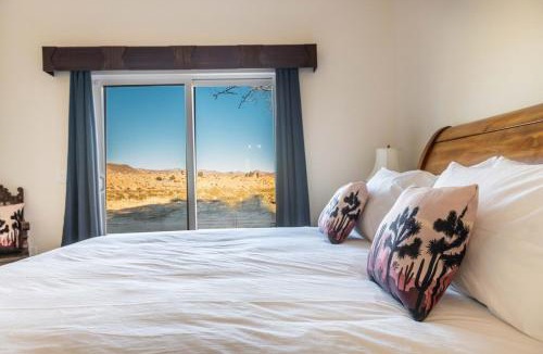 Yucca Valley Apartment | Privacy, Epic Views, Spa Pipes Canyon Homestead