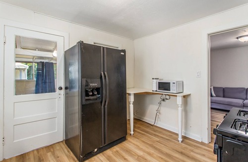 Mentone Cabin | Private 2 Bed Home - Quiet w/ Mt. View