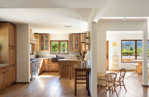Calabasas House | Private Canyon Oasis Pool + Spa + Fire Pit + Mountain Views | DreamsAwake