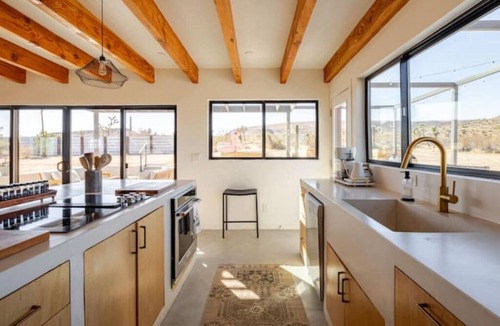 Yucca Valley House | Private Designer Desert Retreat 5 Acres Hot Tub Plunge Pool Stars