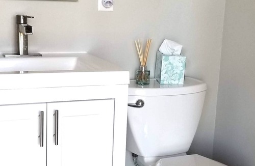 Del Mar Heights Apartment | Private Entrance Studio on Serene Crest Canyon with Kitchenette and King Bed