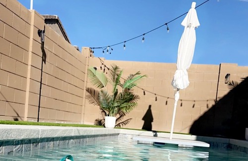 Apache Junction House | Private heated pool! 3 bed 2 bath home next to the Superstition Mountains!