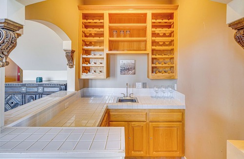 Topanga Villa | Private Malibu Villa w/Mtn & Sunset Views!