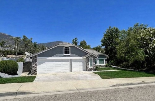 San Bernardino House | Private Pool Oasis Relaxation & Comfort