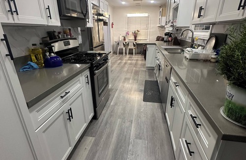 Los Angeles House | Private room close to Sofi Stadium and Kia Forum in a very peaceful street