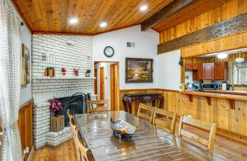 Pine Mountain Club House | Private Sauna & Mtn-View Deck! Kern County Home