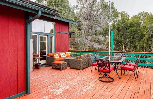 Pine Mountain Club House | Private Sauna & Mtn-View Deck! Kern County Home